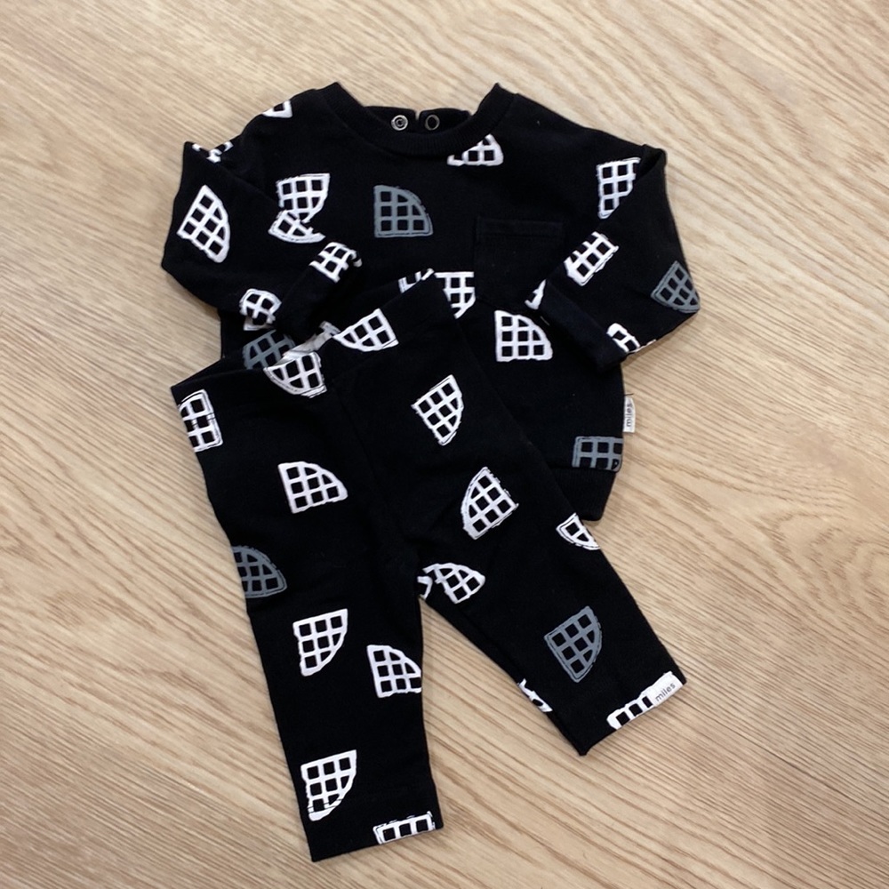 Miles 3 mo old newborn set pants and top from Nordstrom. Worn 1x. EUC.